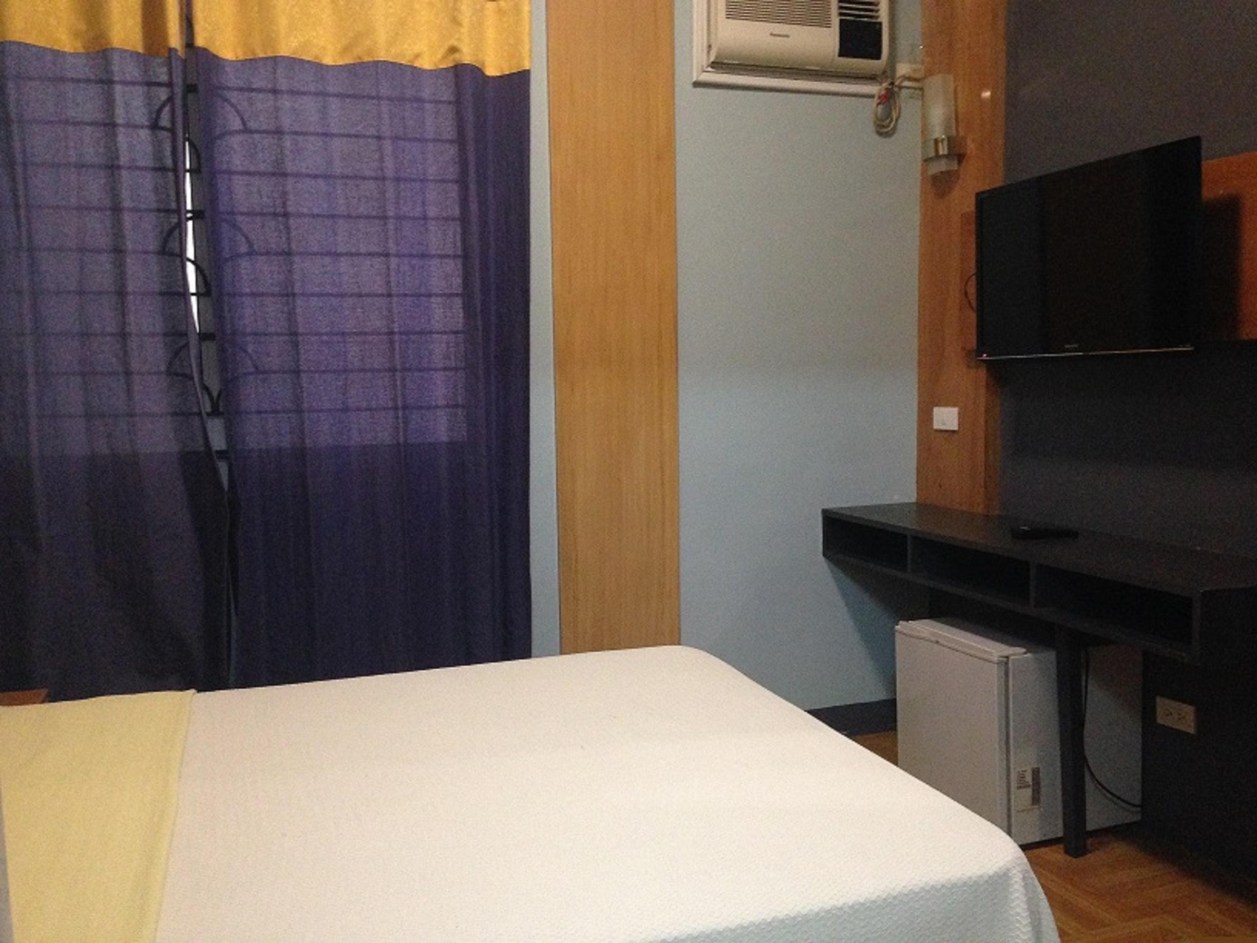 Leesons Residences Manila Bagian luar foto