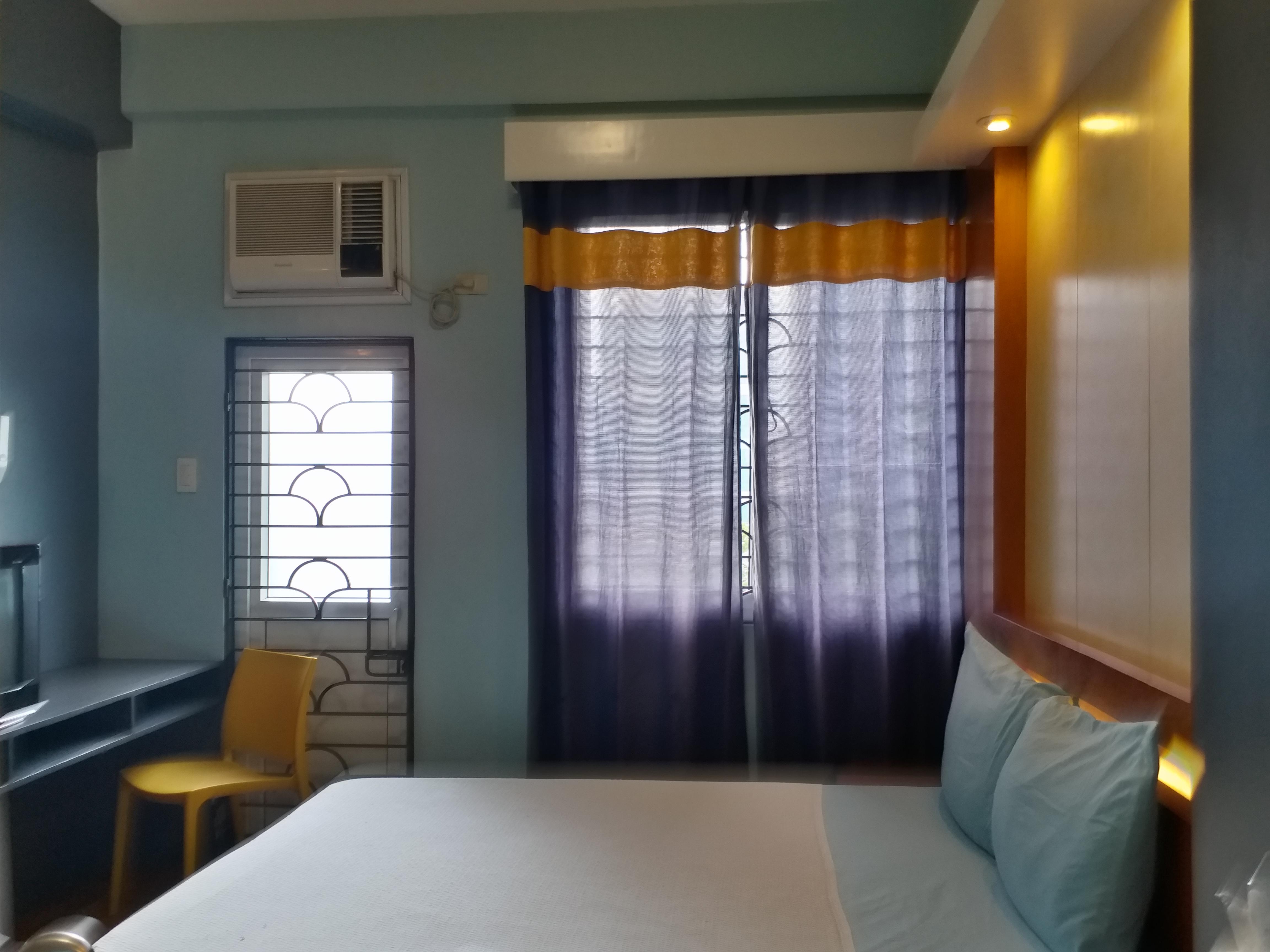 Leesons Residences Manila Bagian luar foto