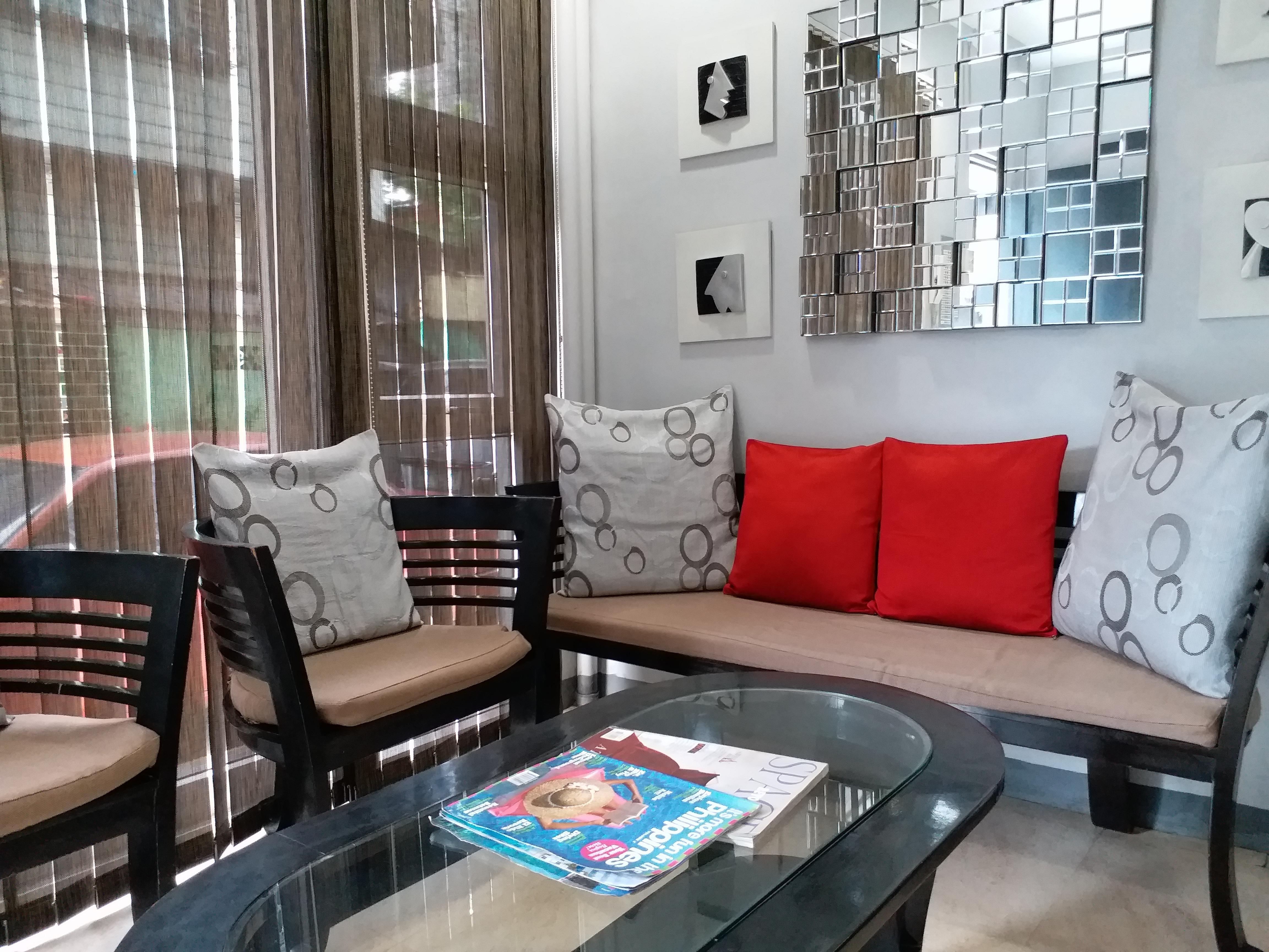 Leesons Residences Manila Bagian luar foto