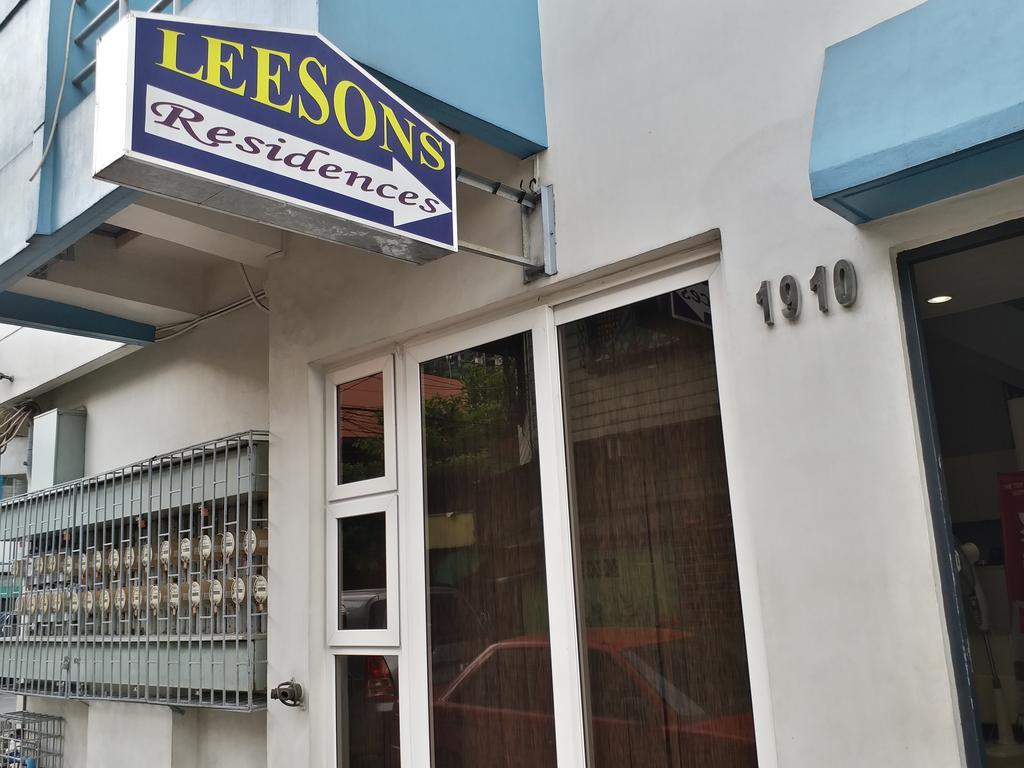 Leesons Residences Manila Bagian luar foto